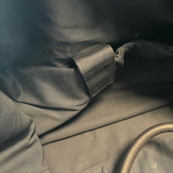 Navy Limited Edition Amex Lined Leather Weekender Bag - Picture 5 of 6